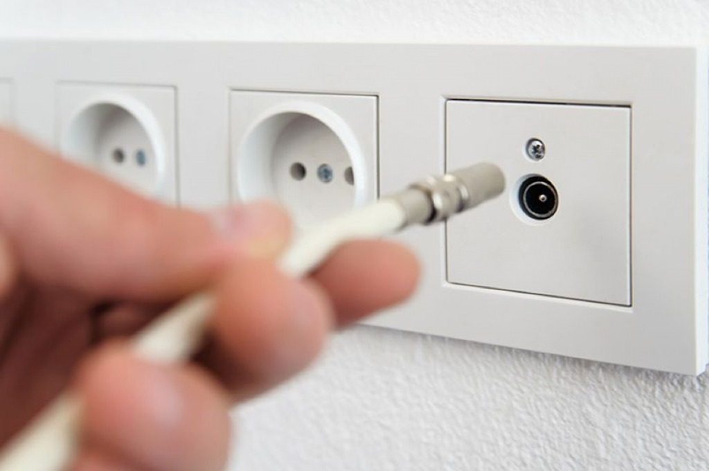 Установка телевизионной розетки Установка телевизионной розетки